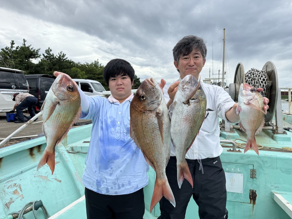えびすや釣具店・謙信丸 | 新潟 直江津港 釣船 真鯛 ヒラメ 初心者歓迎